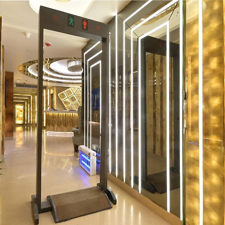 Hotel Gold Palace - 03 Mins Walk From New Delhi Railway Station المظهر الخارجي الصورة