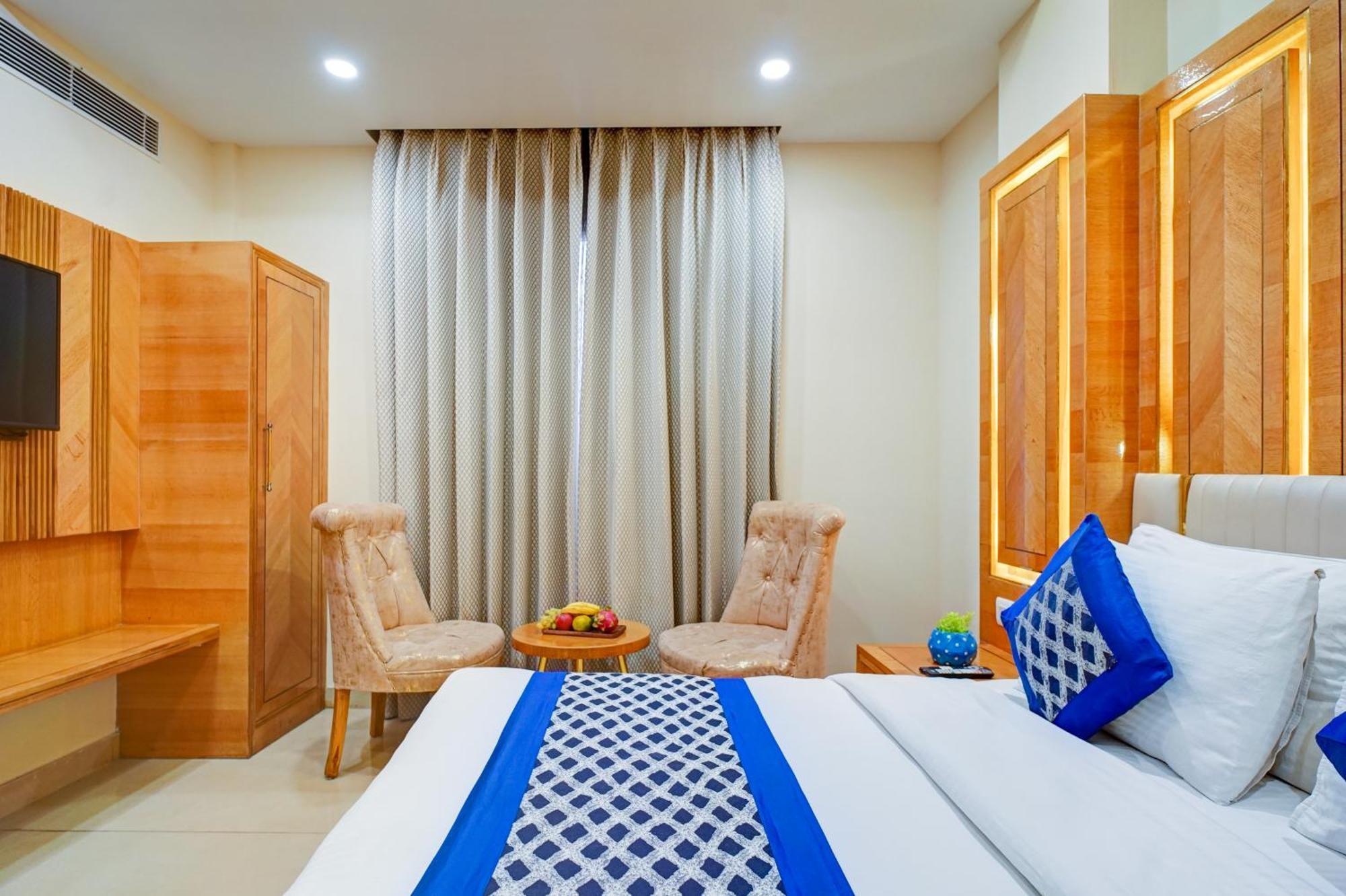 Hotel Gold Palace - 03 Mins Walk From New Delhi Railway Station المظهر الخارجي الصورة
